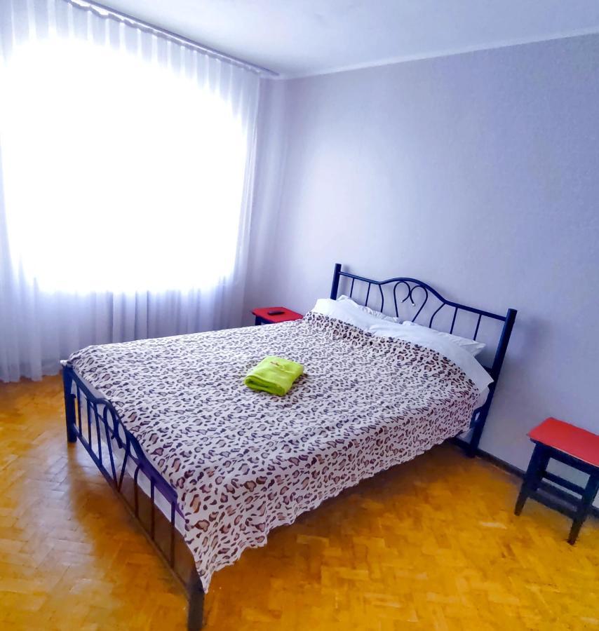 Apartment Chişinau Exteriör bild